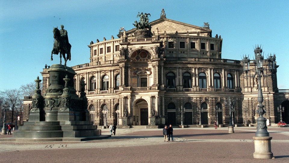 Die Semperoper im Jahre 1995