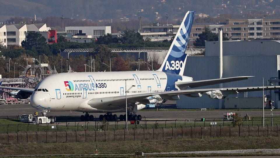 Jungfernflug des Airbus A380 im Jahr 2005