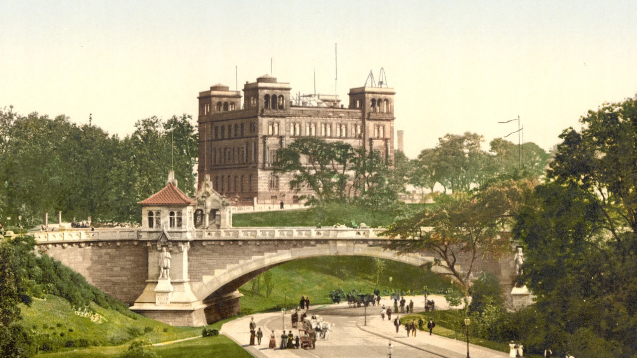 Historische Ansicht des Gebäudes der Deutschen Seewarte in Hamburg um 1900