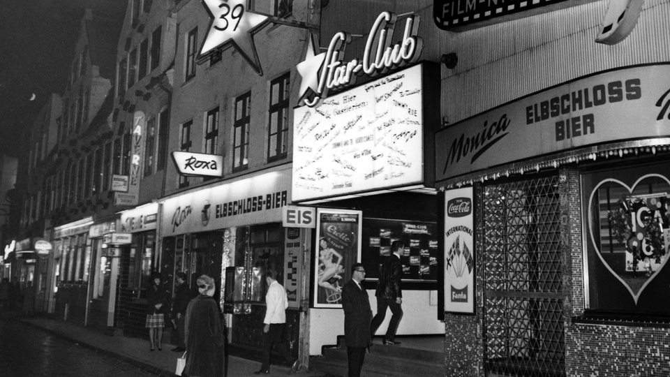 Außenansicht des legendären Star-Clubs auf der Großen Freiheit in Hamburg 1964.